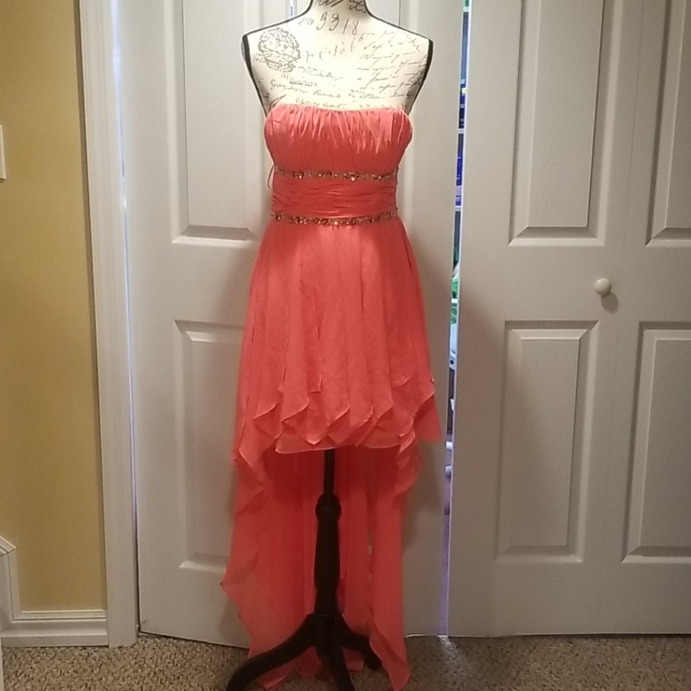 Juniors  hi low pink dress size 5/6